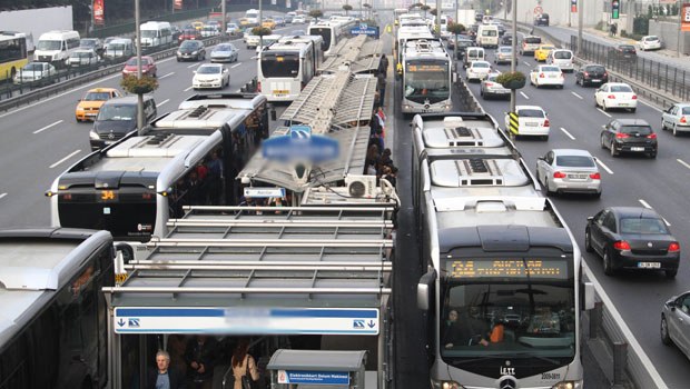 E-5'i ve metrobüsü kullananlar dikkat