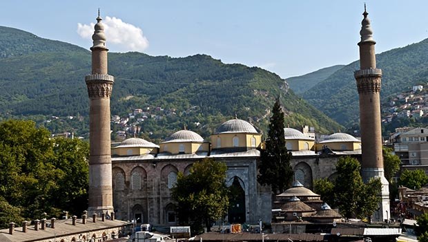 'Ulu Camii yıkılıp yerine AVM yapılacak'