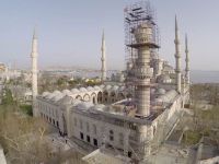 Sultanahmet Camisi'nin bir minaresinde kayma var